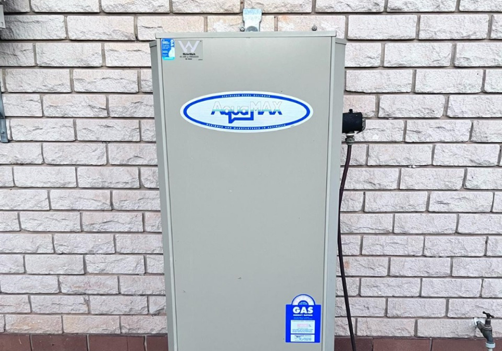 A clear photo of your current system with at least 1 metre space either side